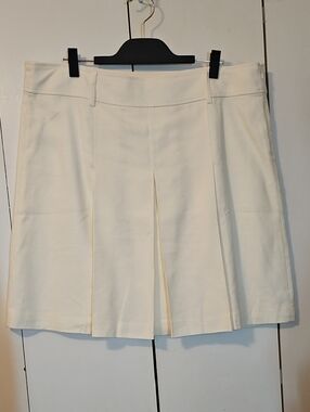 J. Crew, White Linen Pleated Skirt, Size 18, NWT